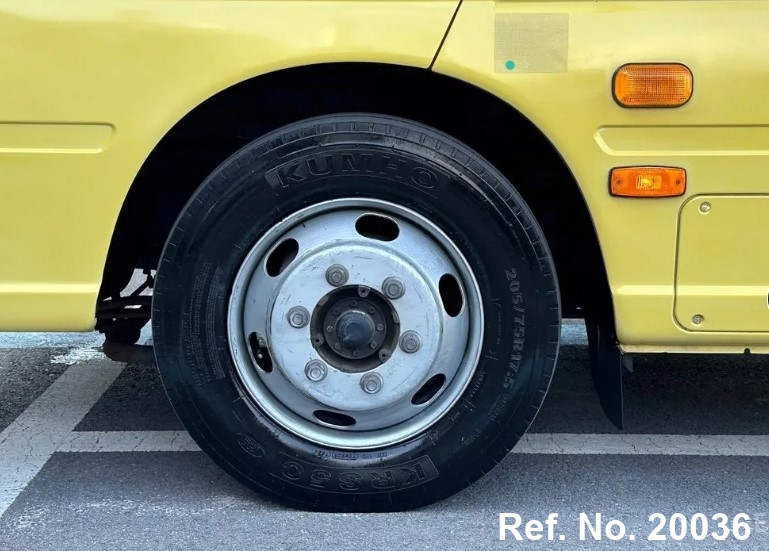  Hyundai / New County Stock No. 20036